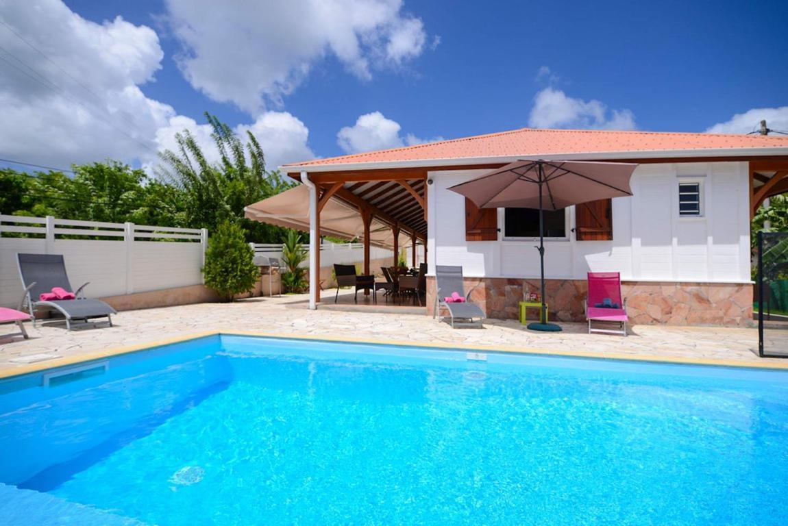 Villa Sohalia Climatisee, Piscine Et Jardin A 5Mn De La Plage Le Diamant Εξωτερικό φωτογραφία